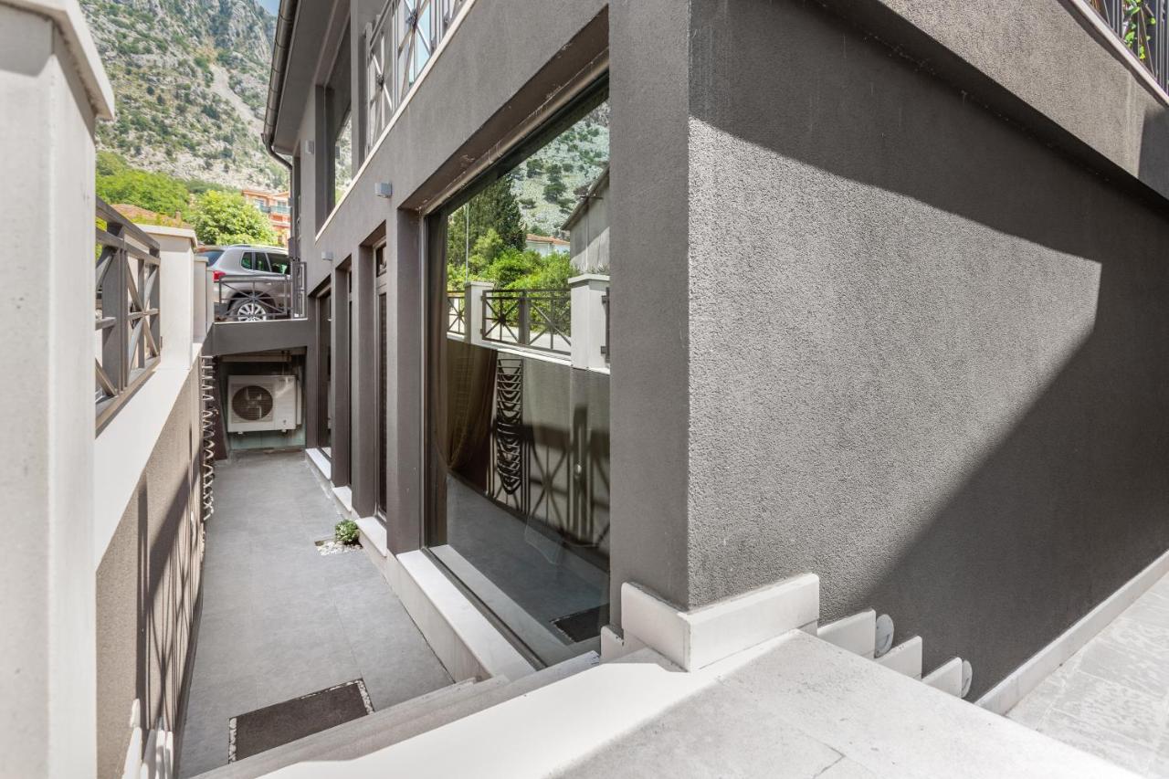 Villa Mia Casa Kotor Eksteriør billede